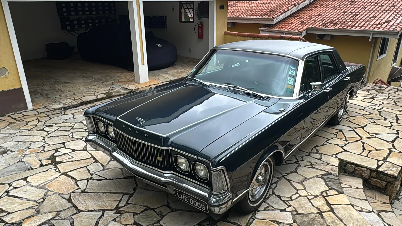 Ford GALAXIE