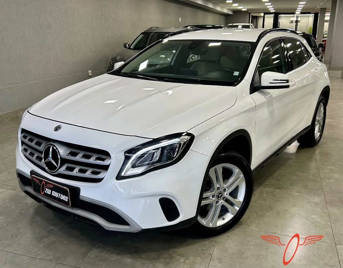 Mercedes-Benz GLA 200 Style 1.6 