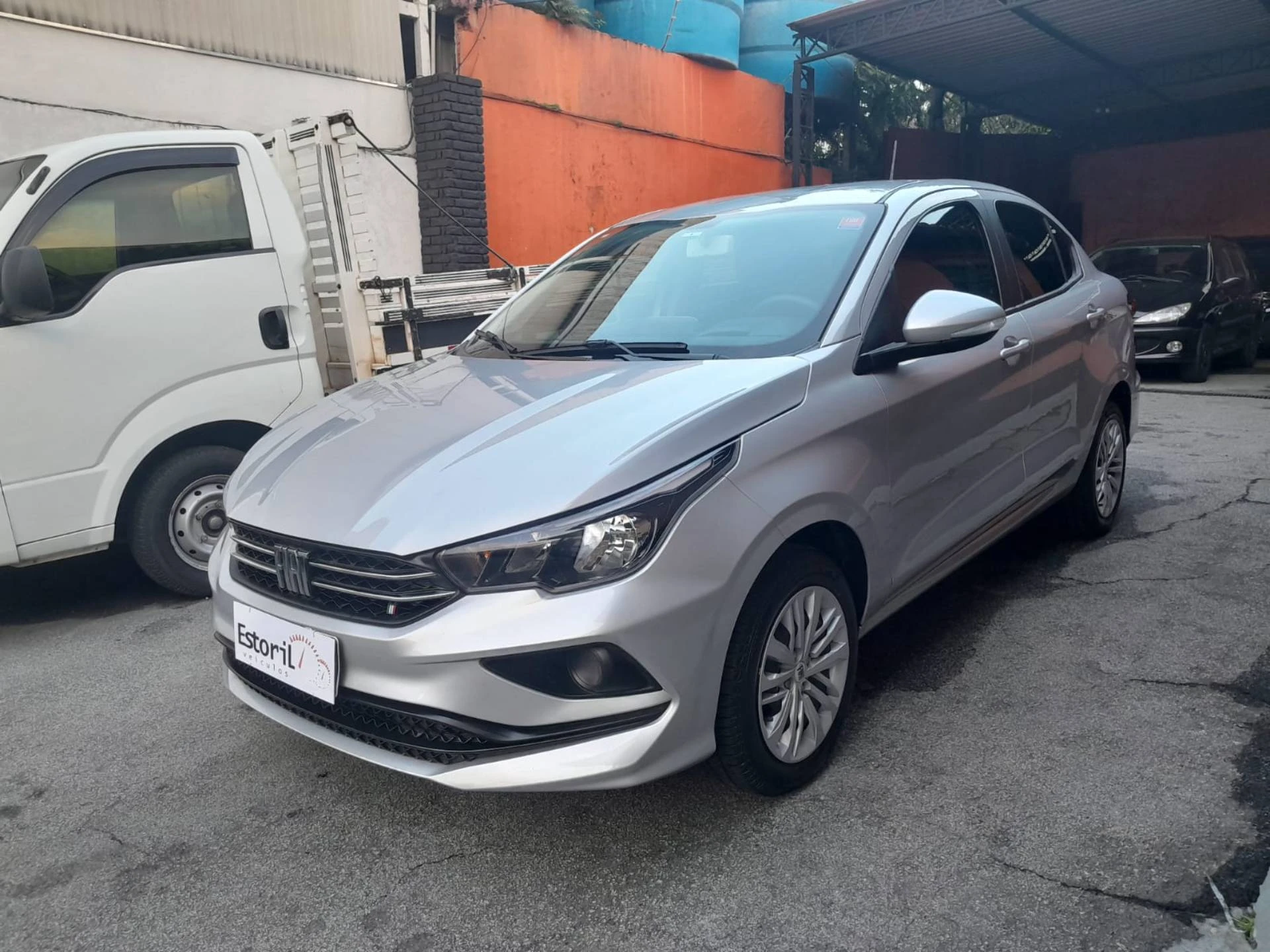 Fiat CRONOS 1.3 FIREFLY DRIVE CVT