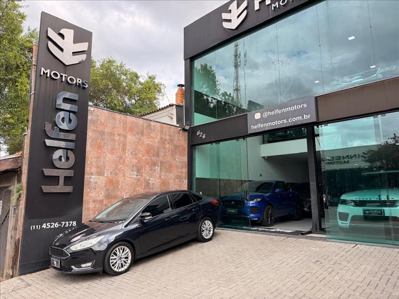Ford FOCUS 2.0 SE Fastback 16V