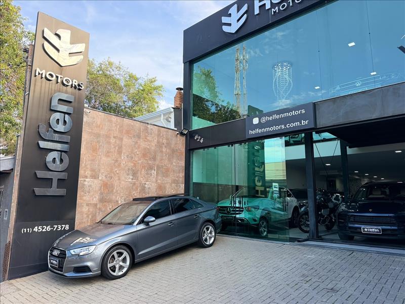 Audi A3 1.4 TFSI Sedan Ambiente 16V