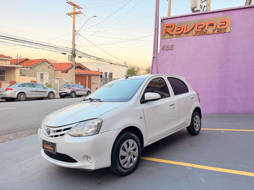 Toyota ETIOS X 1.3 Flex 16V 5p Mec.
