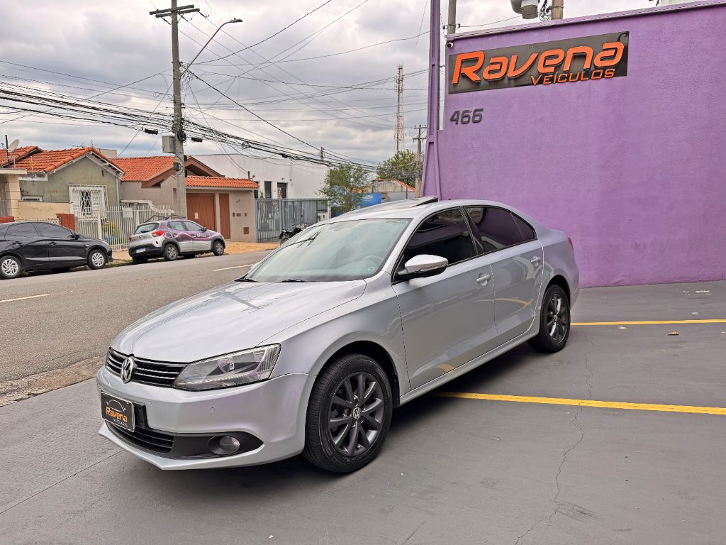 Volkswagen JETTA Comfortline 2.0 T.Flex 8V 4p Tipt.