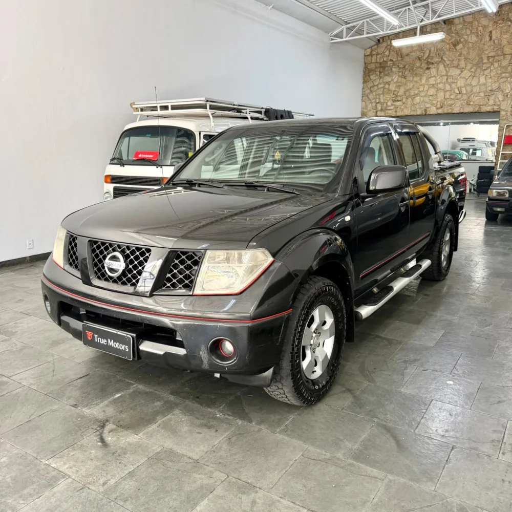 Nissan NISSAN FRONTIER 4X4 MANUAL 